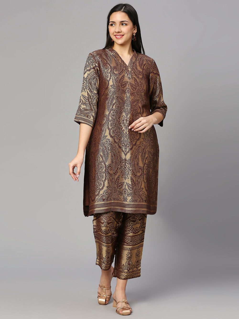 Brocade Pink Leaf Motif Design Kurta - Image 9