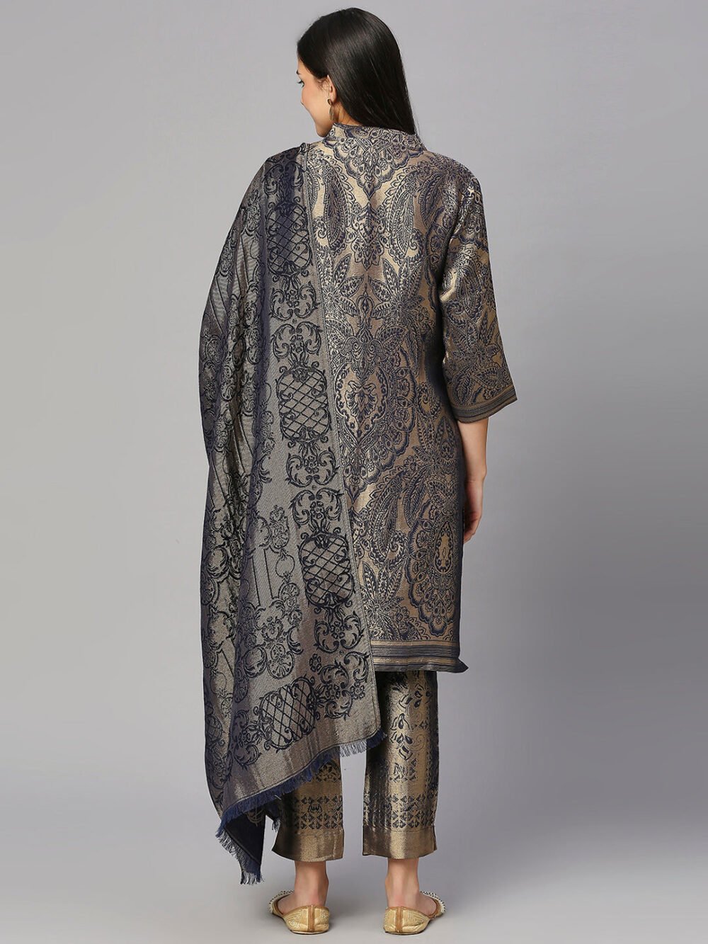 Brocade Pink Leaf Motif Design Kurta - Image 11