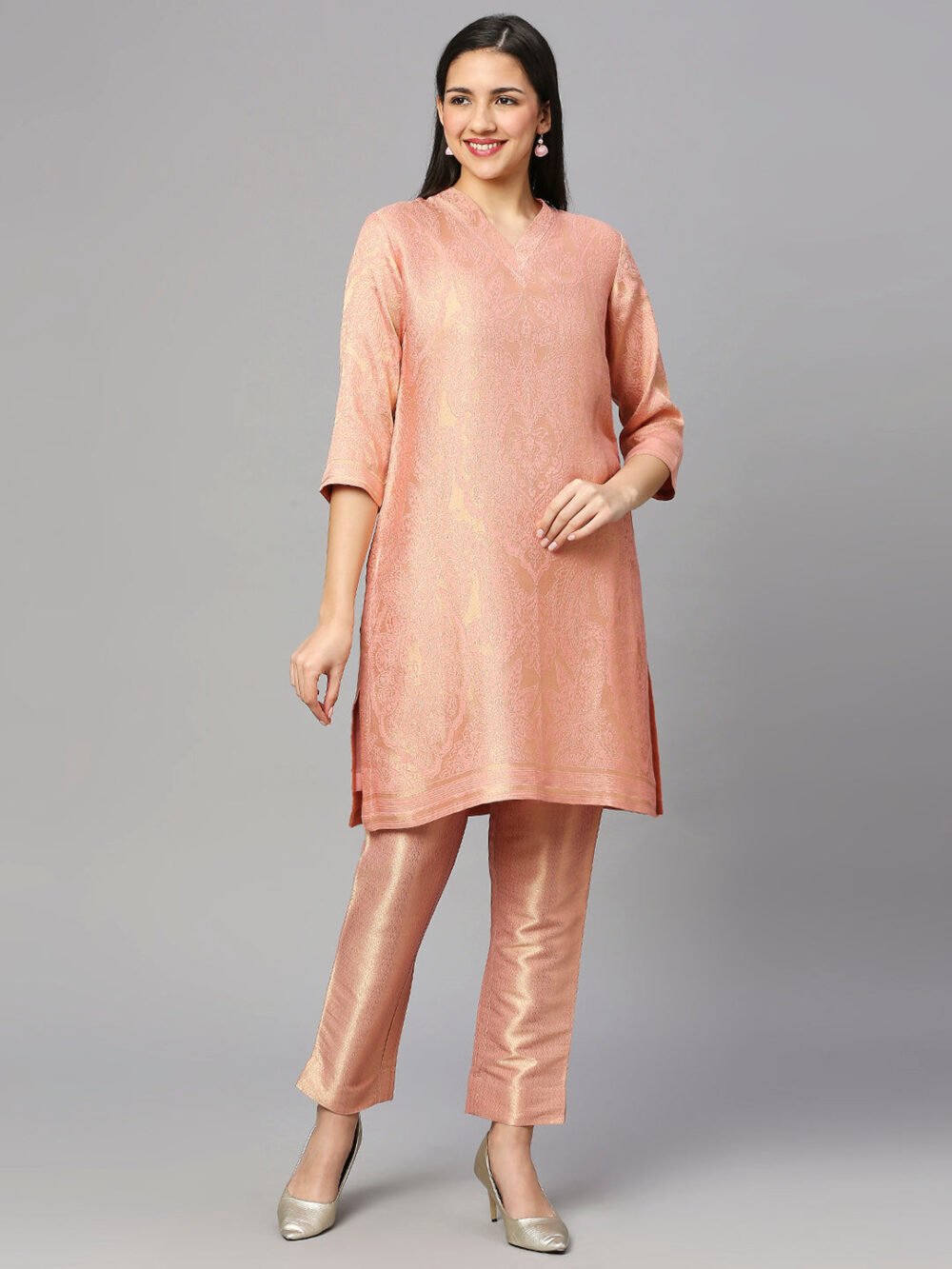 Brocade Pink Leaf Motif Design Kurta - Image 2