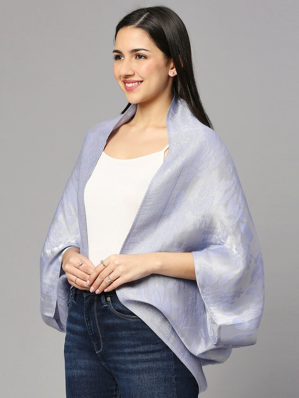Floral Patterned Lavender & Silver Shrug - Image 4